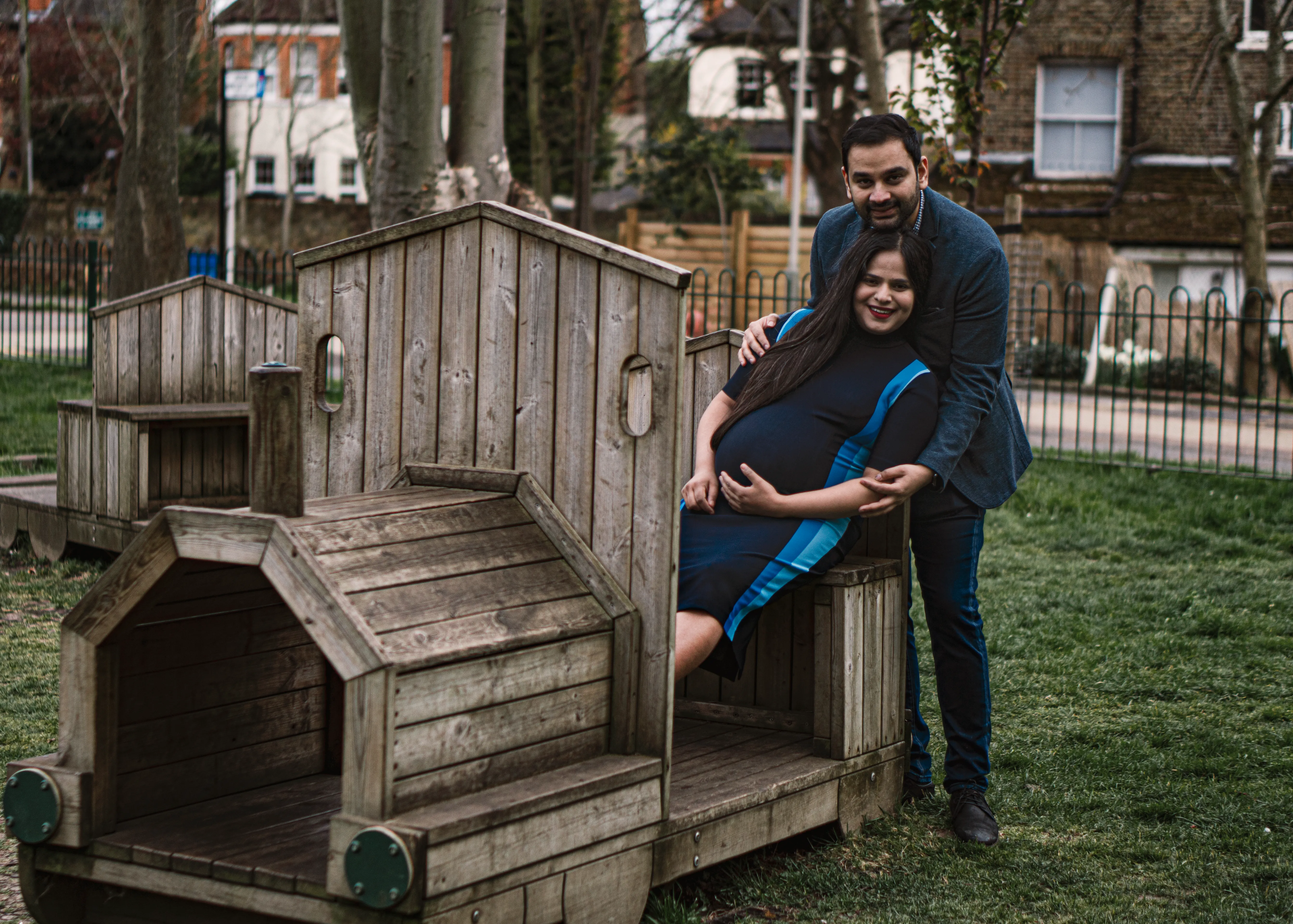 Twofold Frames - maternity photography